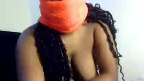 Snapshot of rara_molly chatting on 07-01-26, 04:18 rara_molly online show from 07-01-26, 04:18