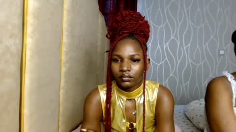 Snapshot of raven_luxe chatting on 06-13-26, 07:39 Raven online show from 06-13-26, 07:39