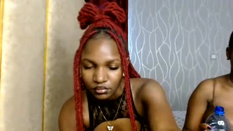Snapshot of raven_luxe chatting on 06-17-26, 01:45 Raven online show from 06-17-26, 01:45