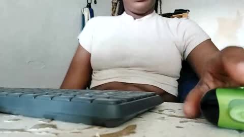 ravenbby online show from 06-15-26, 04:31