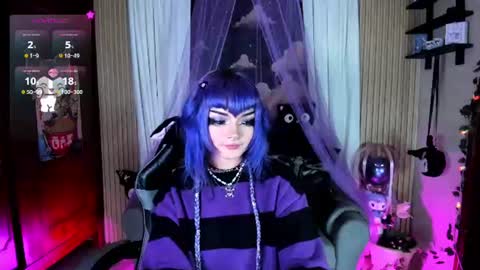 Snapshot of ravencollen chatting on 07-11-26, 11:06 ravencollen online show from 07-11-26, 11:06