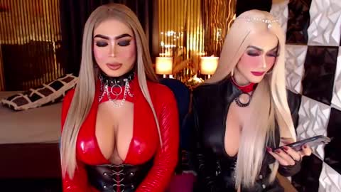 ravenmystiquex online show from 05-02-26, 07:02