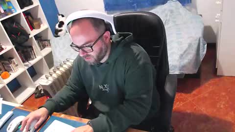 ravingr3d3 online show from 02-16-26, 09:16