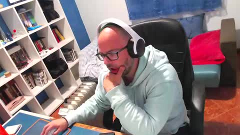 ravingr3d3 online show from 04-13-26, 09:53