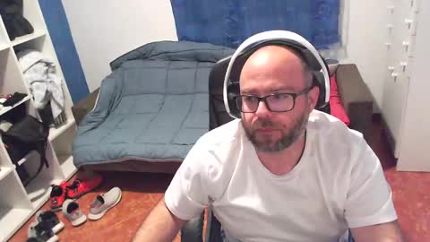 ravingr3d3 online show from 05-14-26, 09:21