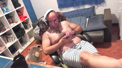 ravingr3d3 online show from 05-26-26, 11:45