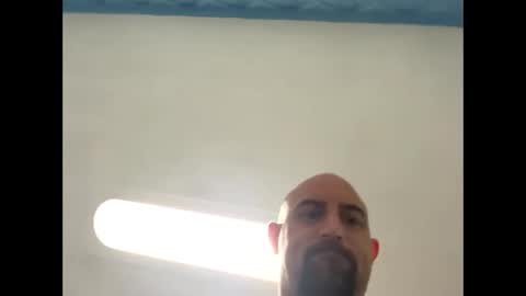 Snapshot of rawdillz121 chatting on 05-06-26, 02:29 Down under guy online show from 05-06-26, 02:29