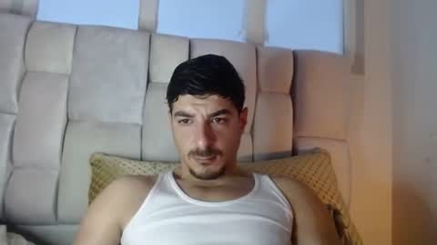 Snapshot of rayaan6969 chatting on 01-17-26, 10:46 Rayaan6969 online show from 01-17-26, 10:46