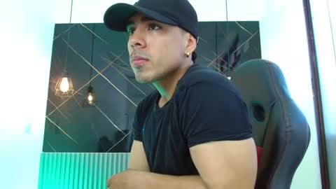 rayanroy1 online show from 06-10-26, 07:02