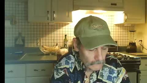 Snapshot of raylene4u2 chatting on 07-16-26, 08:31 Ray online show from 07-16-26, 08:31