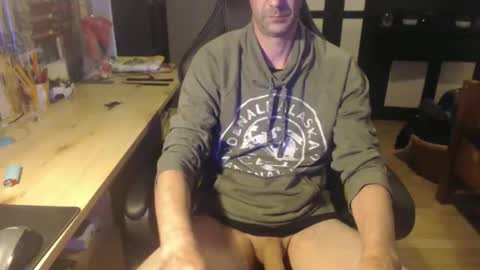 Ray online show from 09-25-25, 07:50