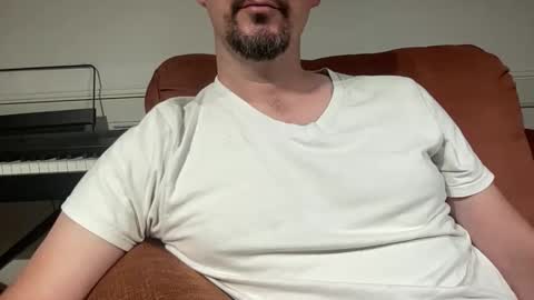 Snapshot of rayos789 chatting on 05-27-26, 03:25 rayos789 online show from 05-27-26, 03:25