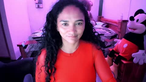 Snapshot of rayza_mature_ chatting on 05-10-26, 03:01 Danna online show from 05-10-26, 03:01
