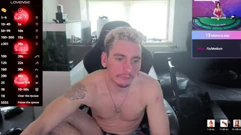 Rayzel White online show from 06-06-26, 02:11
