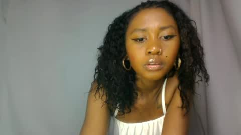 razafindrasoa online show from 06-29-26, 10:26