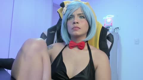 Snapshot of rea_winry chatting on 02-07-25, 08:11 Rea online show from 02-07-25, 08:11