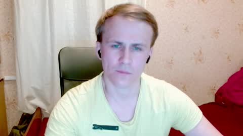 Snapshot of ready2serve_obey chatting on 05-18-26, 06:14 Jack online show from 05-18-26, 06:14