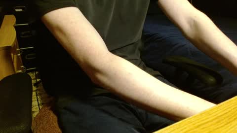 Scrappy Coco online show from 04-10-26, 09:25