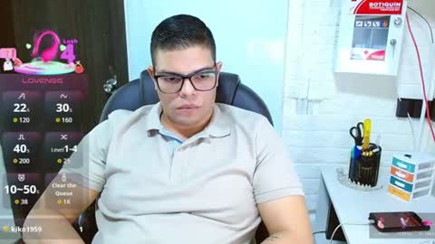 Snapshot of realjoel chatting on 07-06-26, 03:03 Joel online show from 07-06-26, 03:03