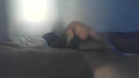 Snapshot of realmenol24k chatting on 12-21-25, 10:28 SexyFlacko online show from 12-21-25, 10:28