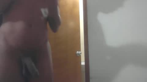 Snapshot of realmenol24k chatting on 01-09-26, 05:32 SexyFlacko online show from 01-09-26, 05:32