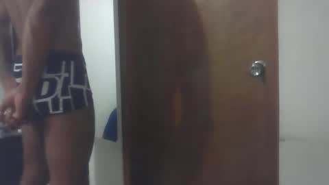 Snapshot of realmenol24k chatting on 02-07-26, 02:26 SexyFlacko online show from 02-07-26, 02:26