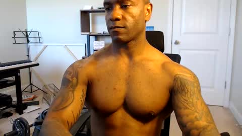 Rey online show from 10-24-25, 05:42