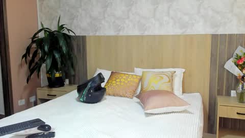 I invite you to my birthday on November 3th  online show from 05-18-26, 07:31