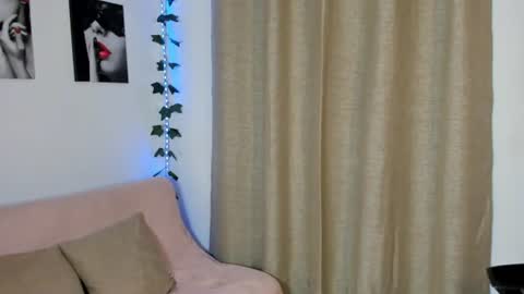 Rebeca Marchetti online show from 07-24-26, 09:24