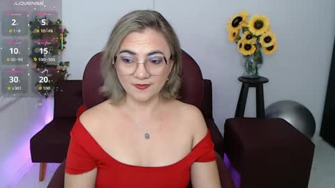 Snapshot of rebeca_milf chatting on 05-08-26, 01:49 REBECA online show from 05-08-26, 01:49