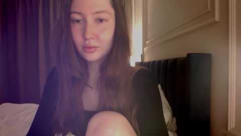 Lets talk here 33.  online show from 03-06-26, 04:47