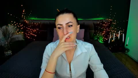 rebecca_diamonds online show from 03-19-26, 07:01