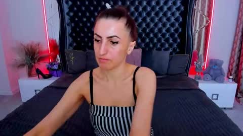 rebecca_diamonds online show from 03-26-26, 07:25