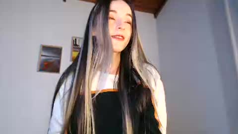 Snapshot of rebecca_johonsonn chatting on 02-01-26, 05:22 Becca Johnsoon online show from 02-01-26, 05:22