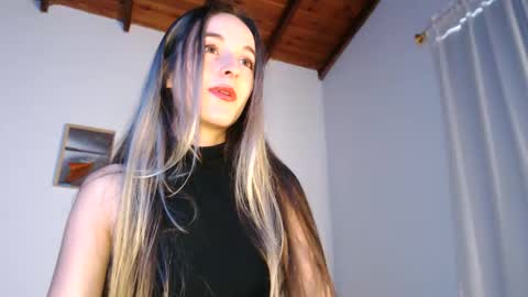 Snapshot of rebecca_johonsonn chatting on 02-21-26, 09:49 Becca Johnsoon online show from 02-21-26, 09:49