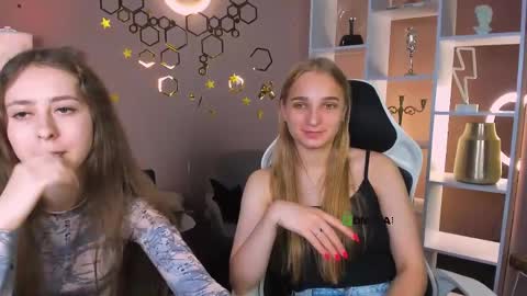 rebecca_smile_ online show from 06-05-26, 06:52