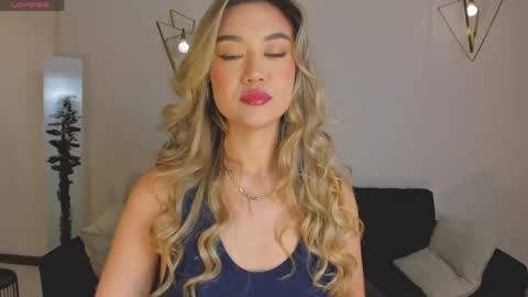 Rebe online show from 04-14-26, 07:53