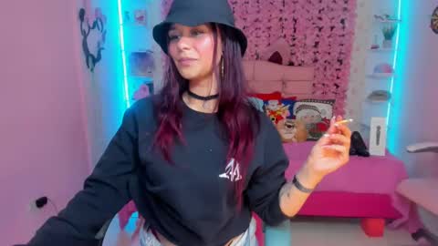 Luna online show from 12-20-24, 03:58