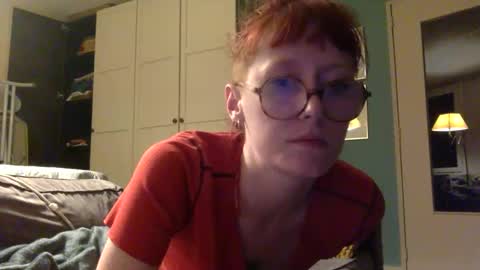 redcassie666 online show from 06-06-26, 02:38