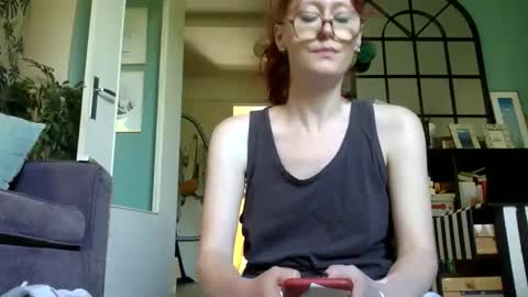 redcassie666 online show from 06-07-26, 03:38