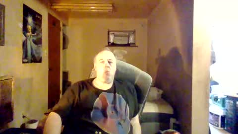 reddragon1195 online show from 12-25-24, 07:34