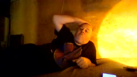 reddragon1195 online show from 02-23-25, 08:49