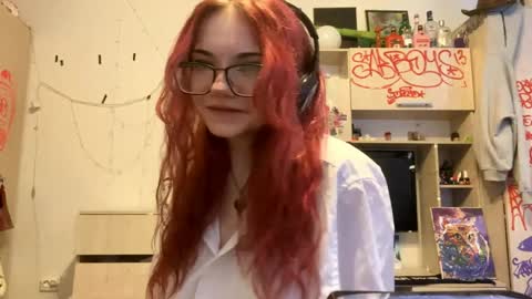 Eva online show from 04-09-26, 01:49