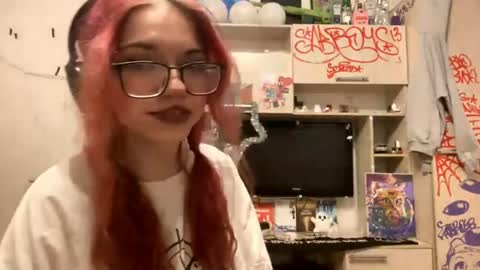 Eva online show from 04-16-26, 10:12