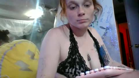 Snapshot of redheadslutwife8803 chatting on 04-03-26, 04:54 Lenae Redd online show from 04-03-26, 04:54