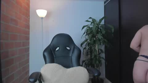 redmusee online show from 05-23-26, 06:56