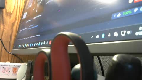 Snapshot of redneck1956 chatting on 06-28-26, 12:33 redneck1956 online show from 06-28-26, 12:33