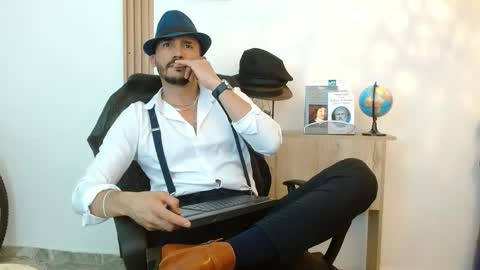   REIKO  online show from 09-29-25, 06:46