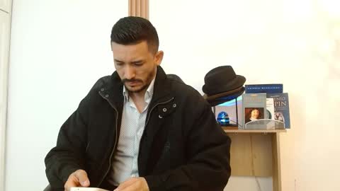   REIKO  online show from 11-30-25, 02:43