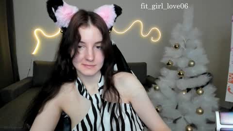 Snapshot of relax_ax chatting on 12-23-24, 04:06 Bridget online show from 12-23-24, 04:06